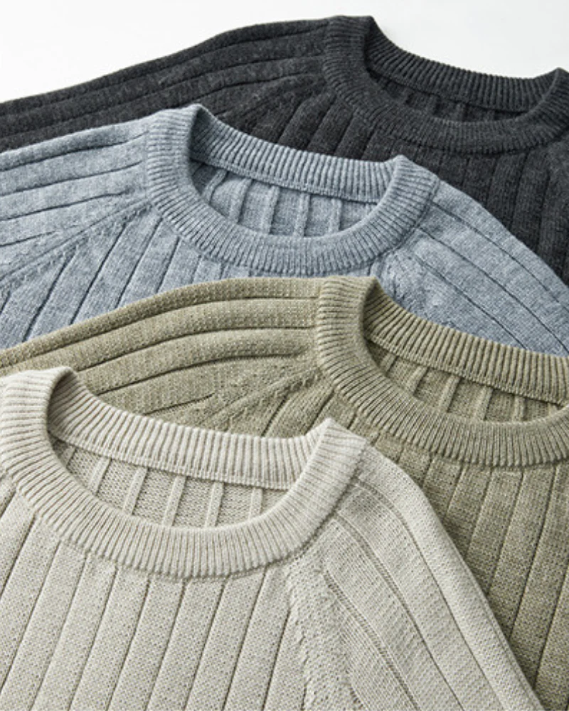 100% Premium Wool Sweater - Image 2
