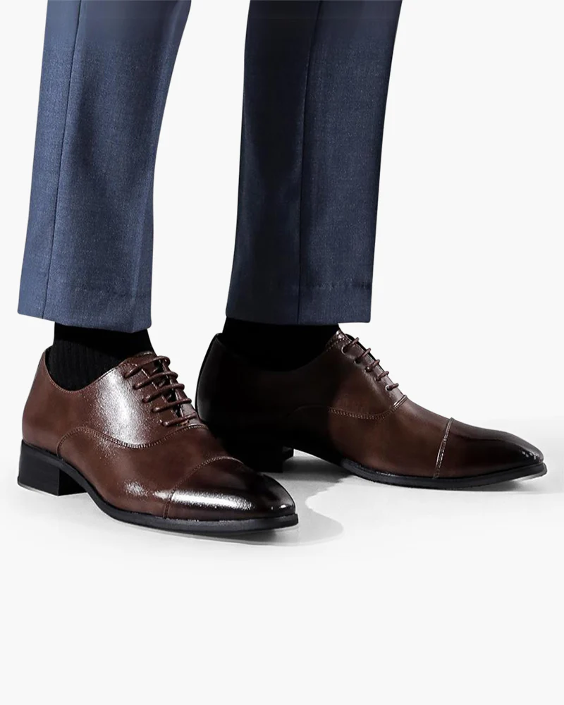 Classic Leather Shoes - Image 5