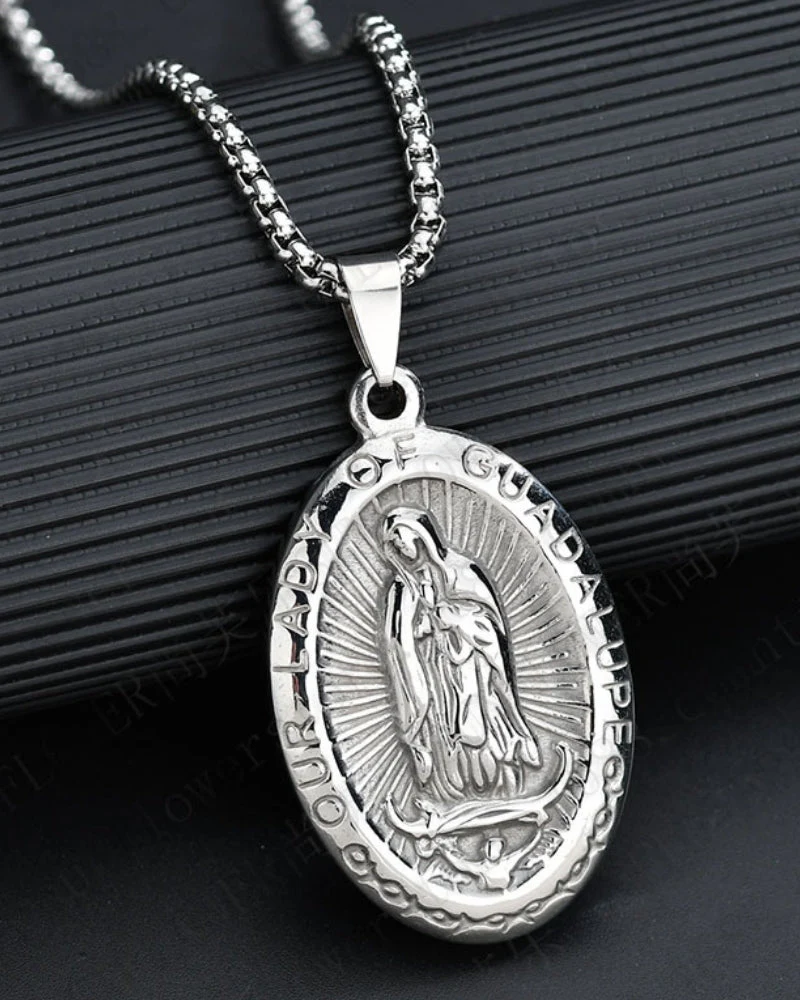 Oval Medallion - Image 3
