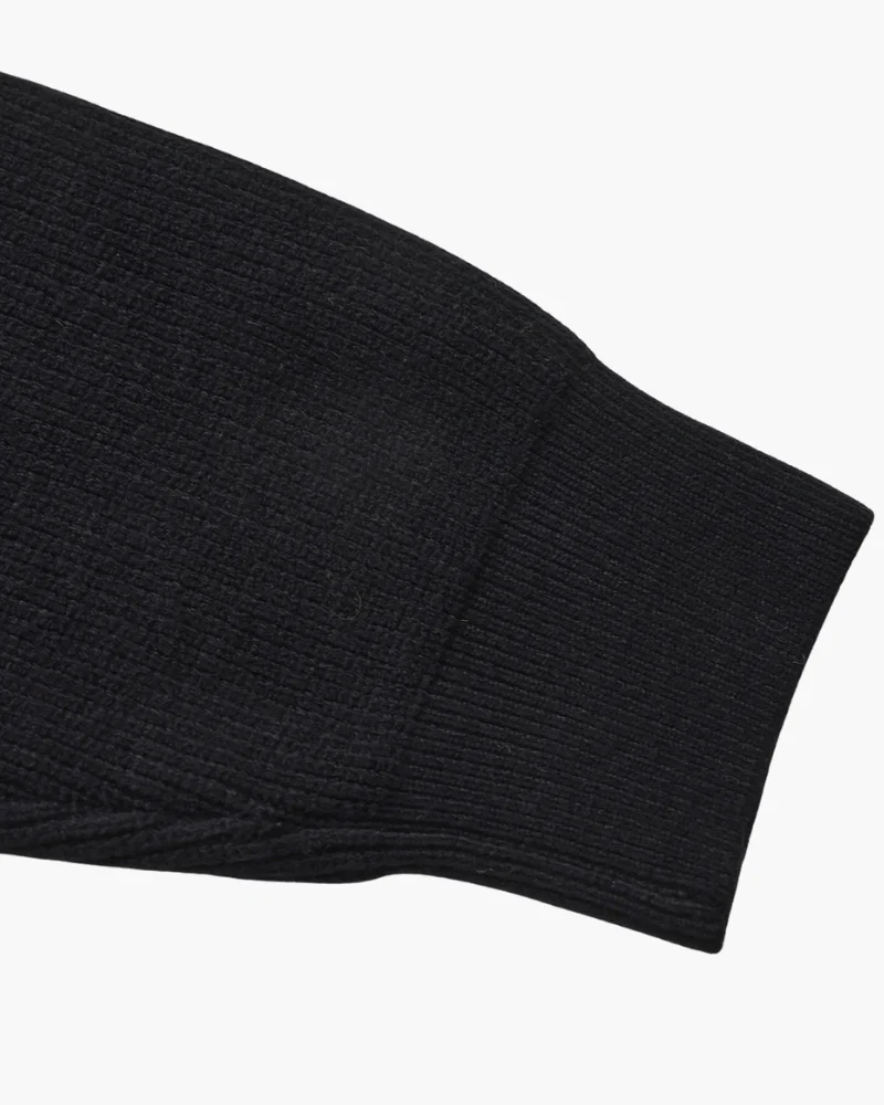Refined Half-Zip Knit Pullover - Image 10