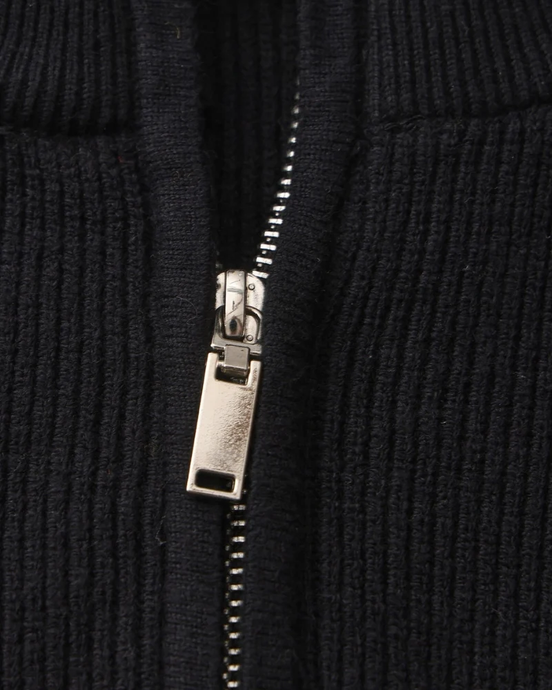 Refined Half-Zip Knit Pullover - Image 4